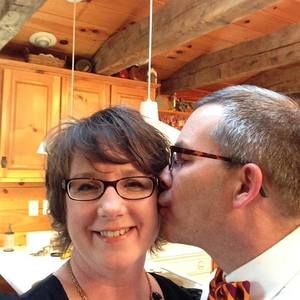 Meet your Posher, Laurie